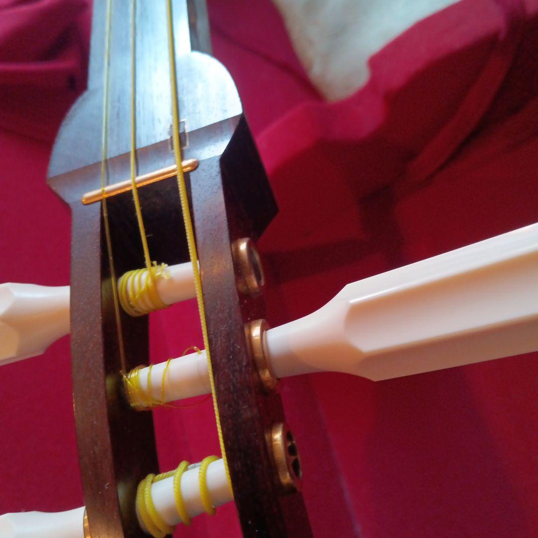 津軽三味線　バチ　ケース付