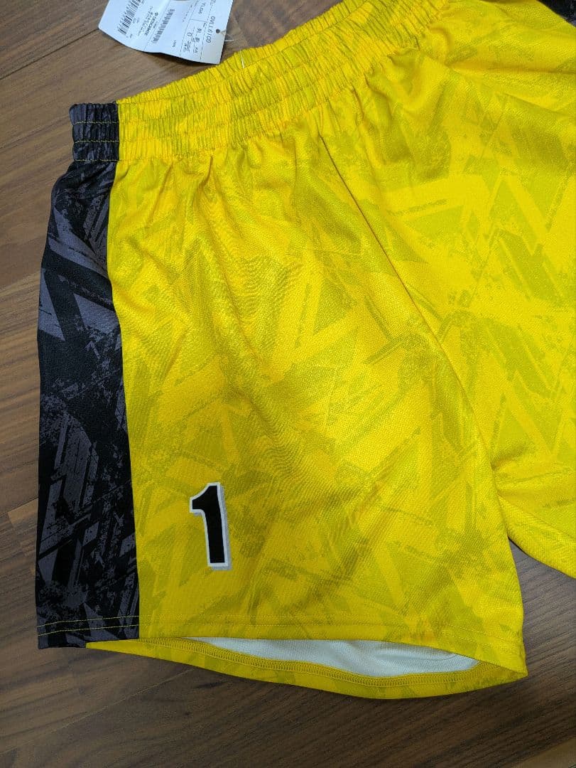 ⭐超レアイエロー　DESCENTE　デサント　バレーボール　ゲームパンツ　国体