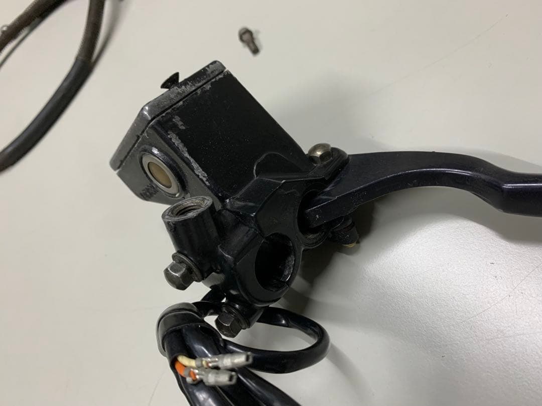 スズキ GSX1100S刀純正フロントマスターシリンダー中古