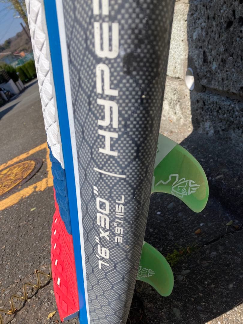 Starboard hypernut 7'6\"×30\"×3.9\"　115L