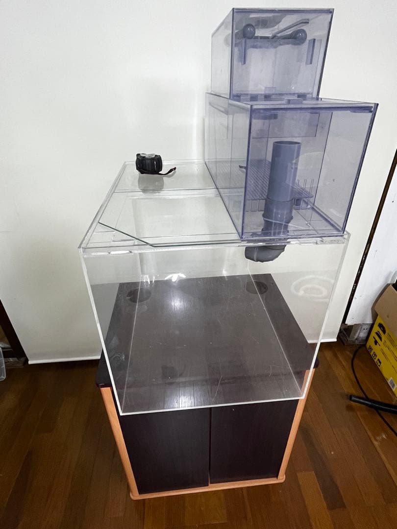 アクリル水槽 上部濾過槽　キャビネット付き　引き取り限定