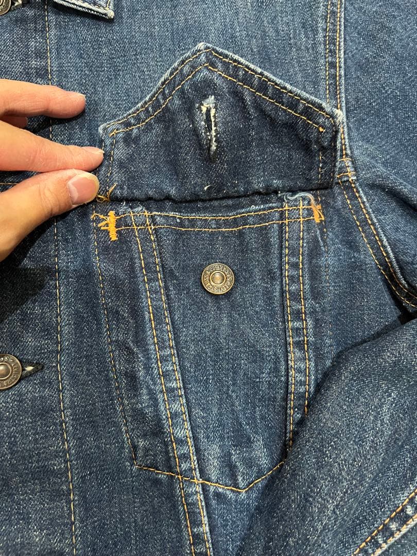 ジャケット・アウター Yu