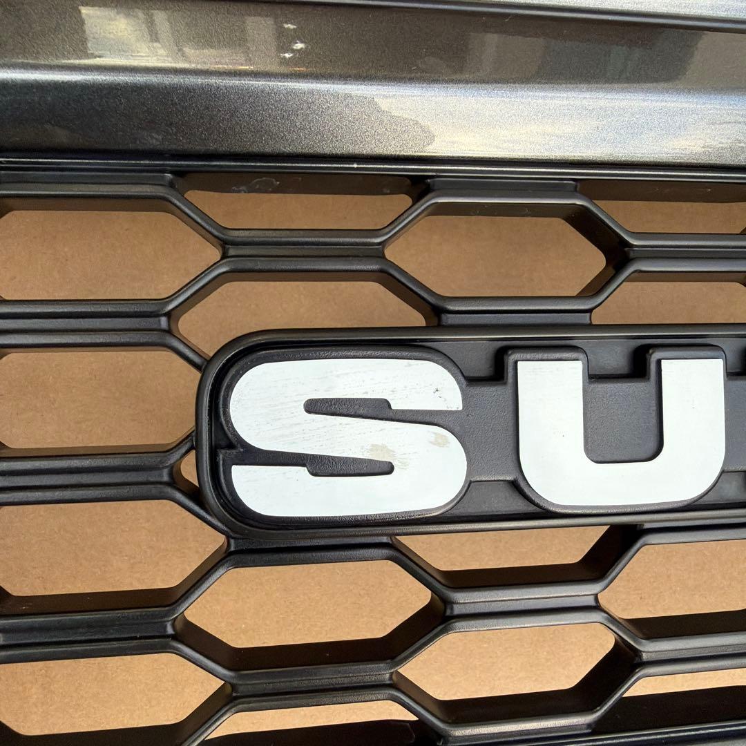 Y*様 JB64ジムニー　フロントグリル