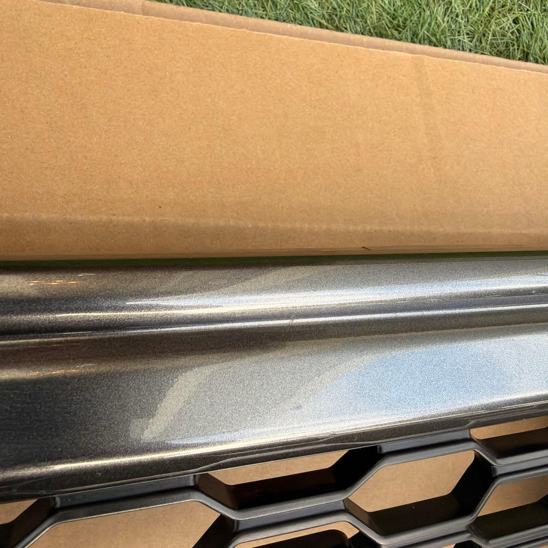 Y*様 JB64ジムニー　フロントグリル