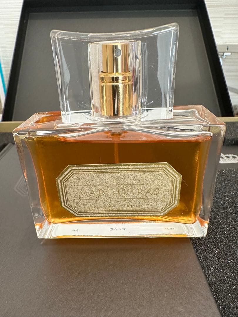 清春　黒夢　MARDIGRAS 詩集　SADS ネックレス　香水