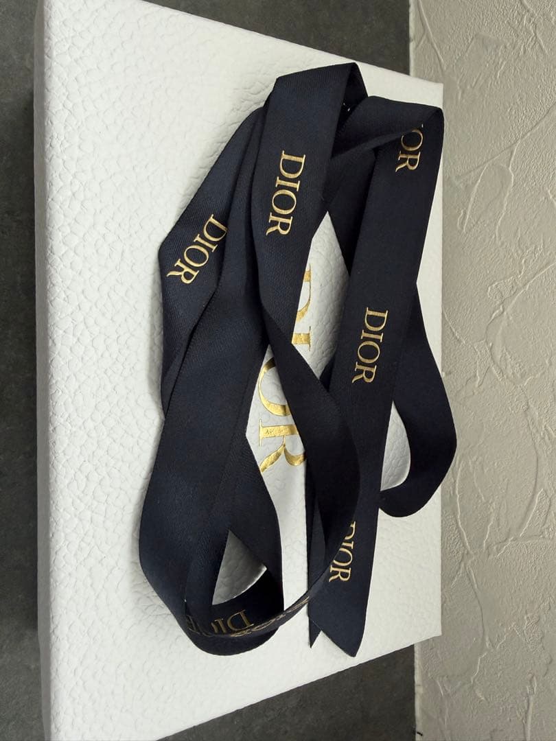 LSMiss Dior ボディミルク 175ml ミニ香水２つ