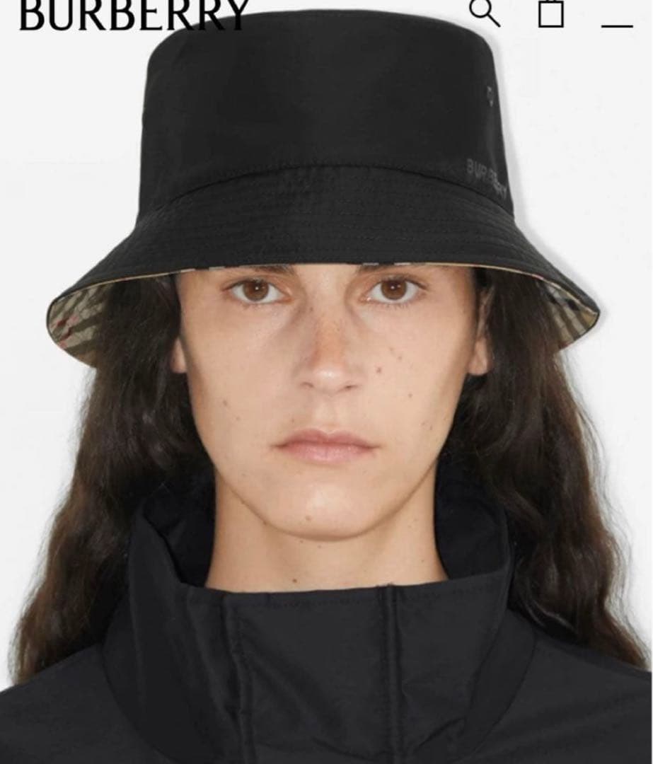 BURBERRY バケットハット ベージュストライプ