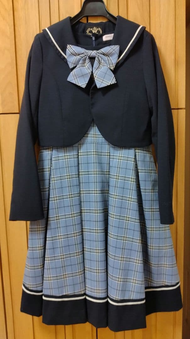 150 卒服　卒業式　メゾピアノ　セレモニーワンピース