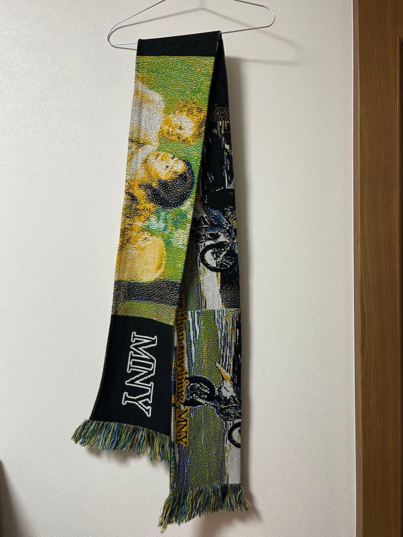 モンマルトルニューヨーク MNY マフラー