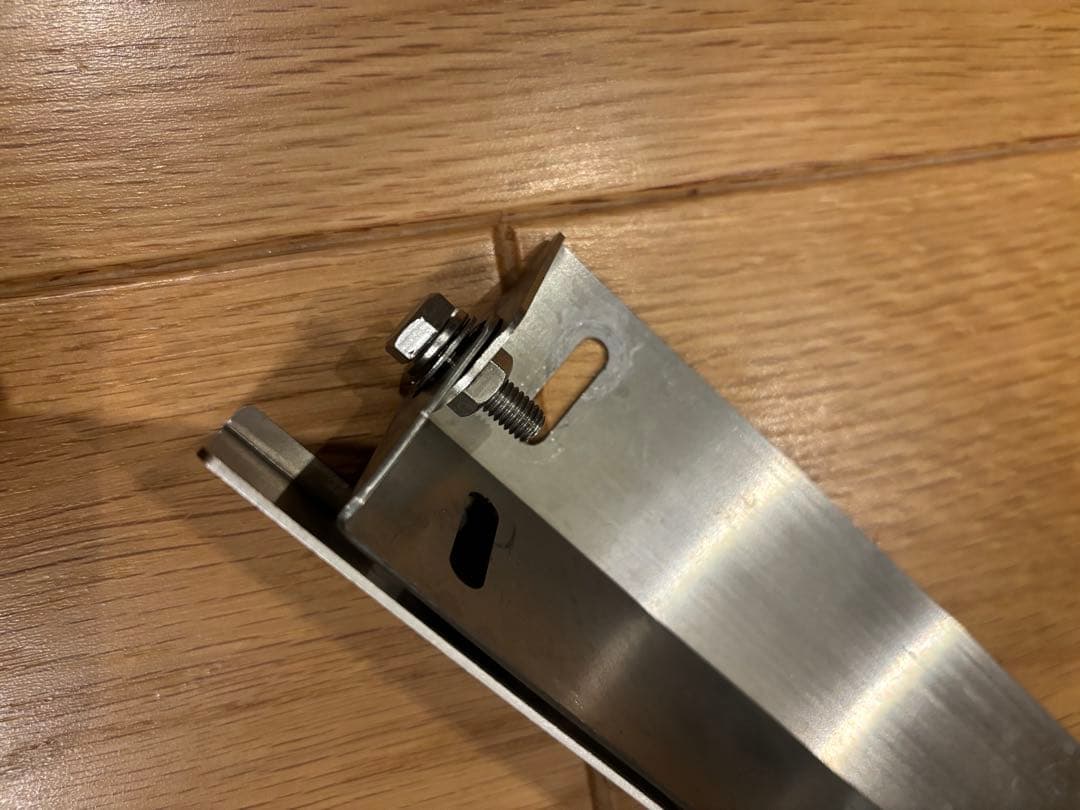 ESSEX ステンレススチール ナンバーステー