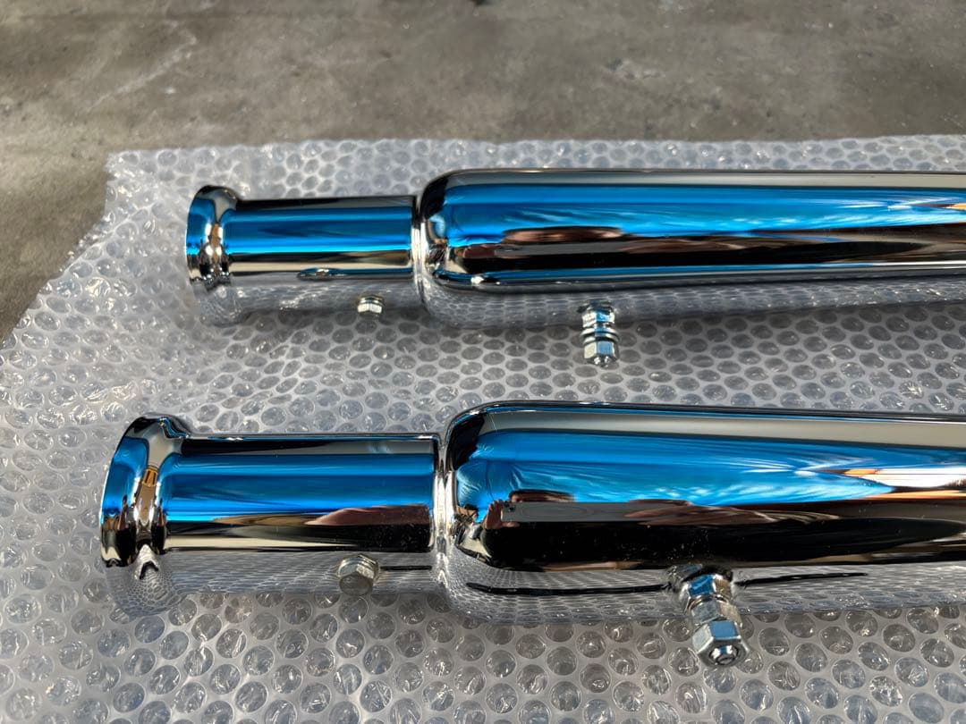 【美品】トライアンフ ボンネビル トランペットマフラー（社外）