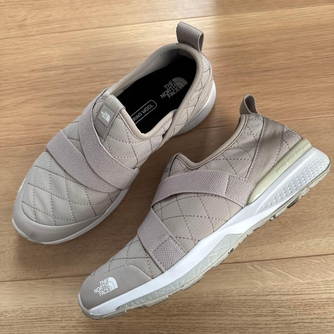 [1回使用] ノースフェイス スニーカー