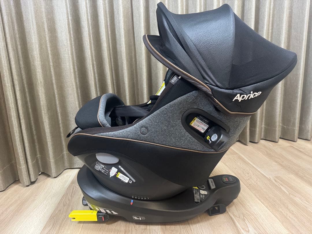 【美品】Aprica アップリカ クルリラプロテクト ISOFIX