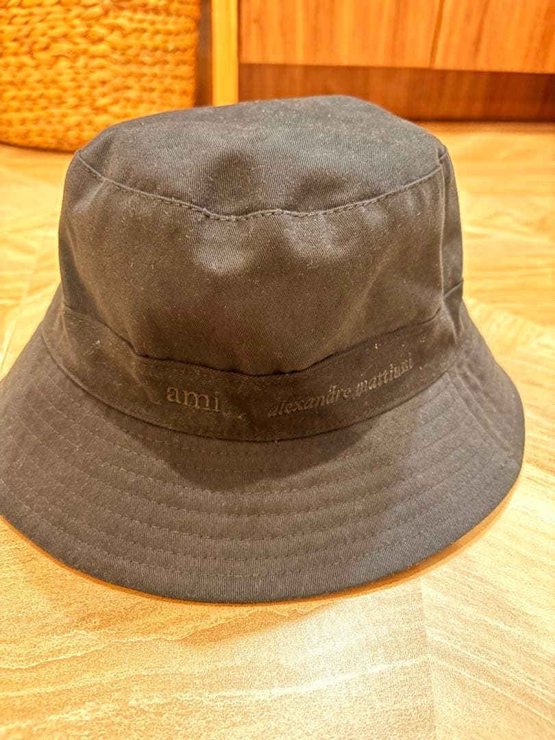 アミパリス　バケットハット