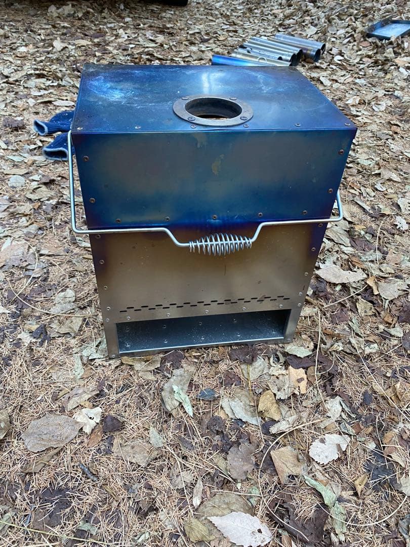 SOOMLOOM チタン製薪ストーブ