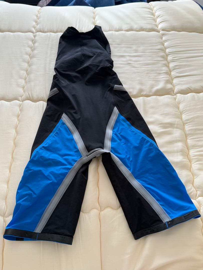 限定カラーアリーナ　高速水着　競泳水着　アルティメットアクアフォースX CP M