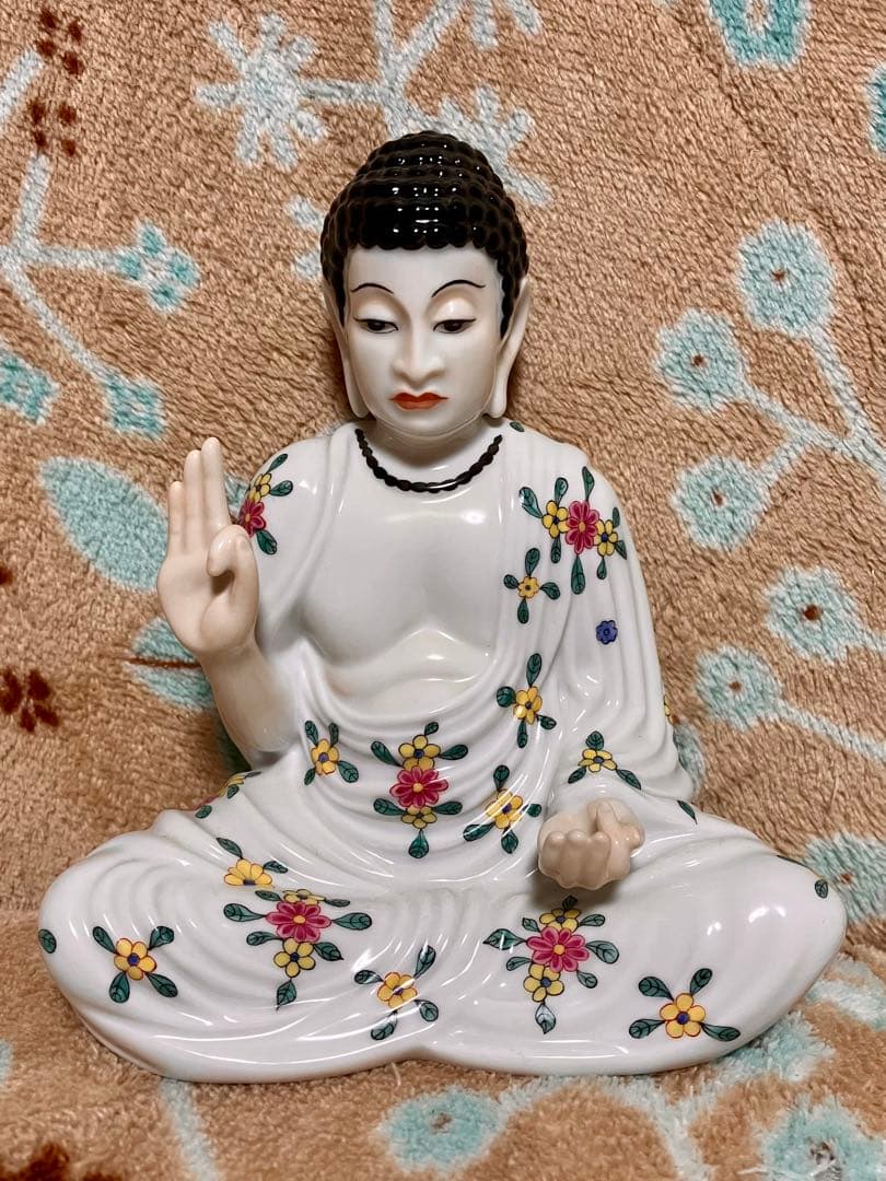 ヘレンド　フィギュリン　ブッダ　仏陀　Buddha