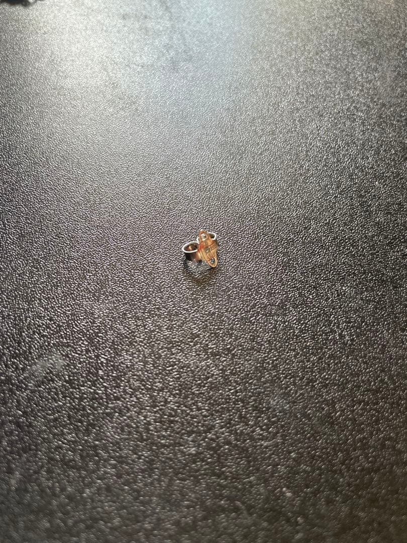 Vivienne Westwood片耳用ピアス