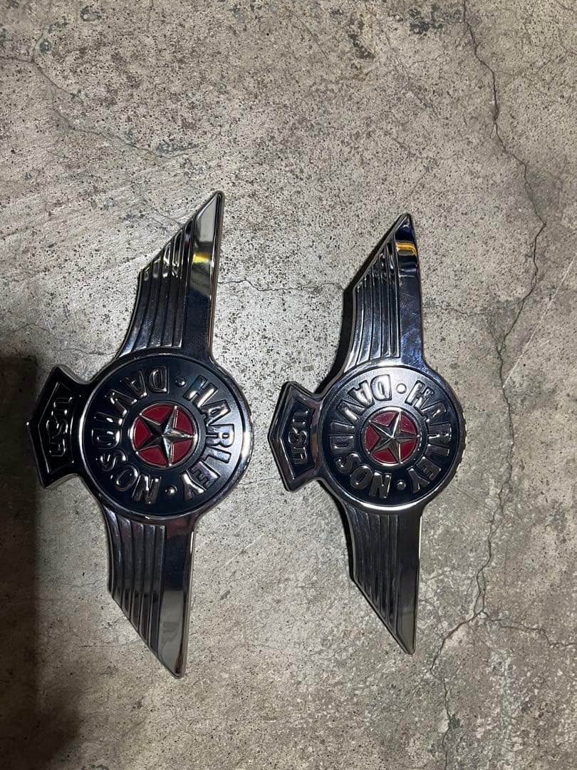 バイクエンブレム 星型 メタル製