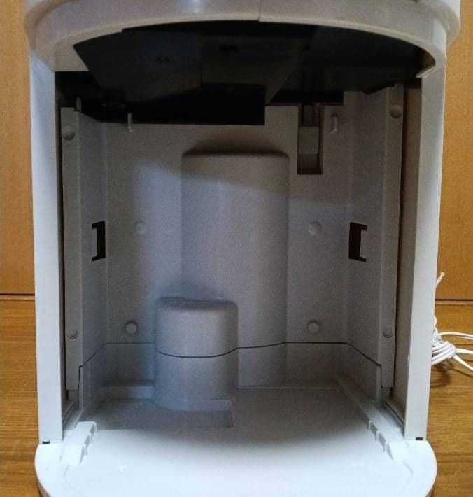 CORONA 衣類乾燥除湿機 2021年製。