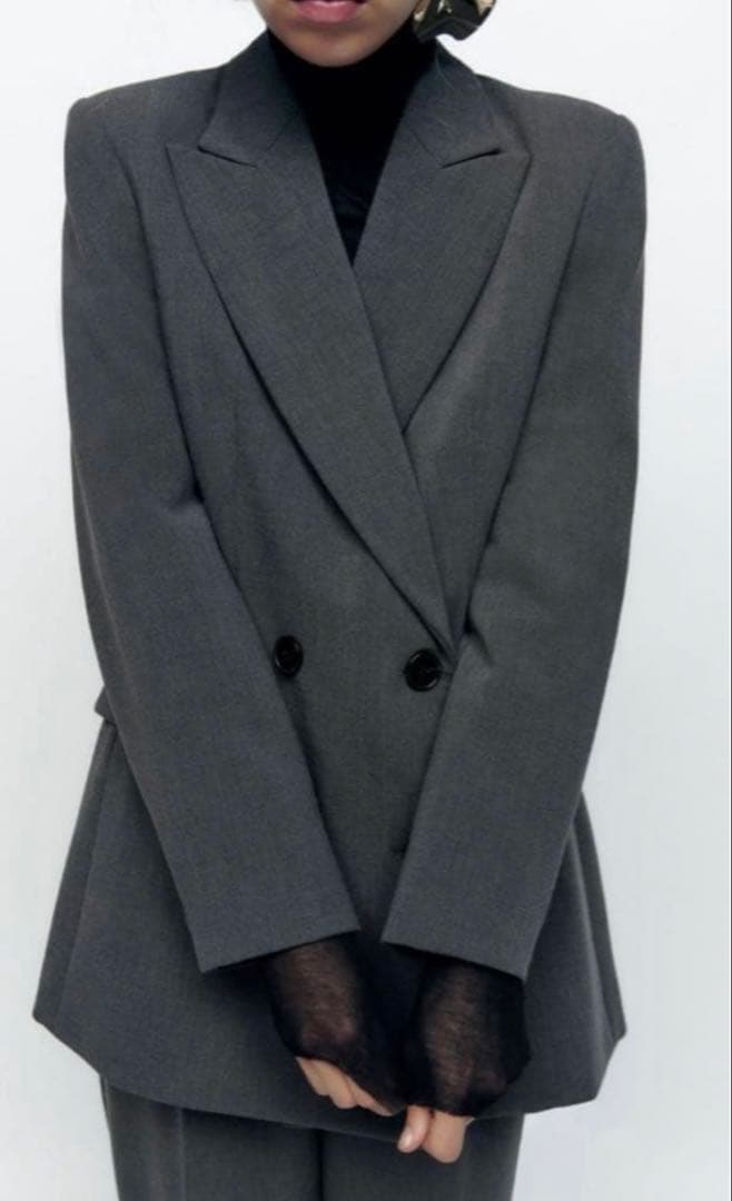 ZARA ダブルブレストブレザー　ダブルボタンテーラードジャケット　グレー
