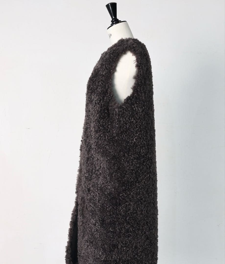 Gypsohila Teddy Vest ダークグレー ロングベスト