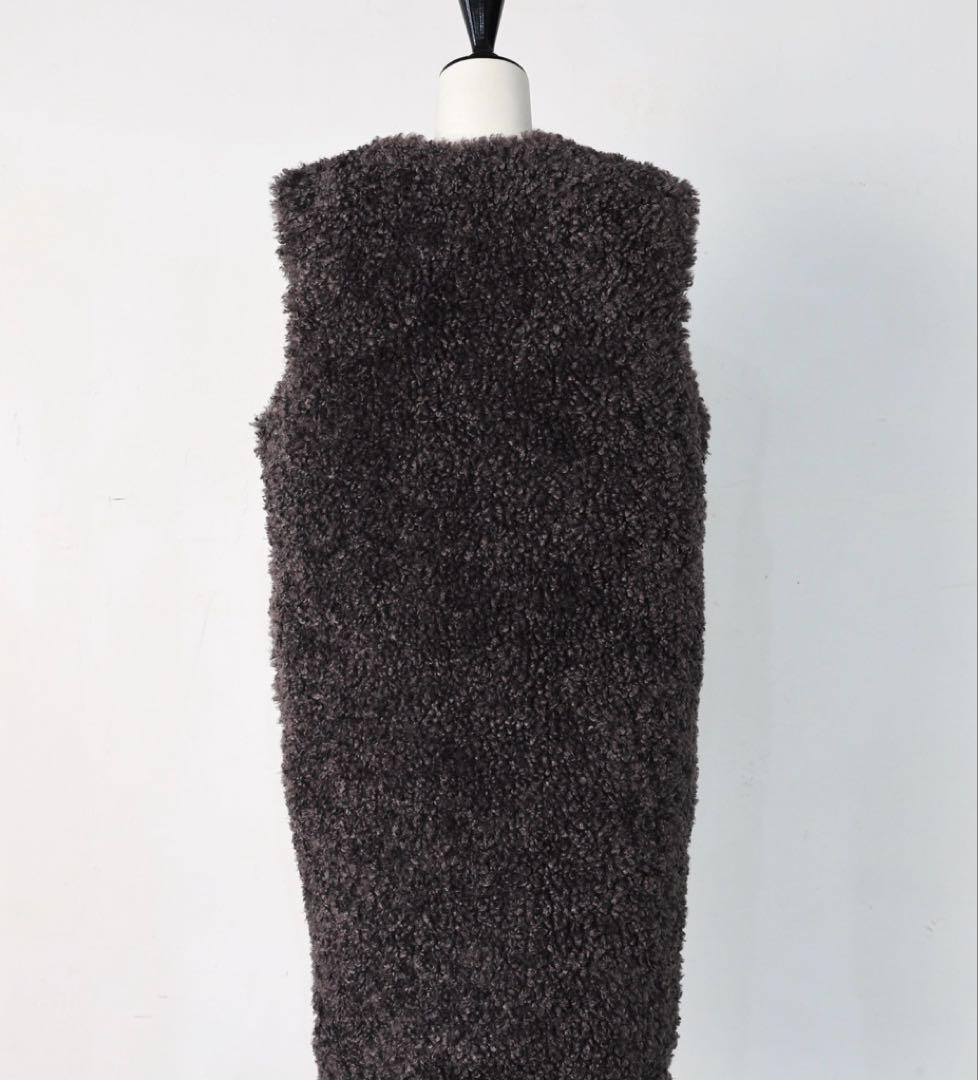 Gypsohila Teddy Vest ダークグレー ロングベスト