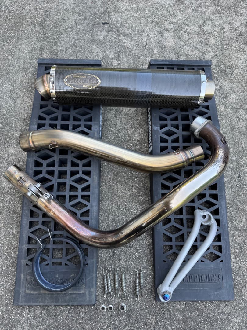 SR400 greentea グリーンティー　マフラー