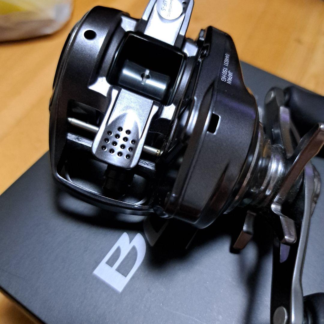 シマノ　SHIMANO 　22バンタムHG　ベイトリール　バーサタイル