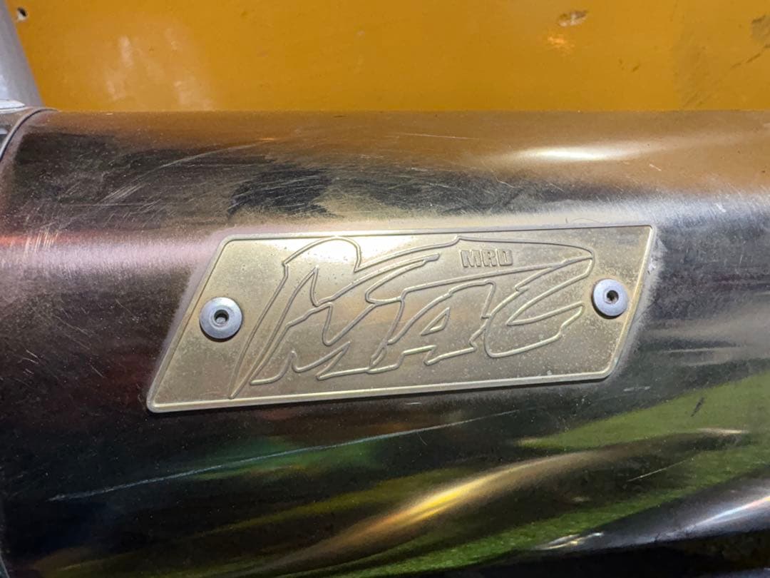 フォルツァ　MF08 マフラー