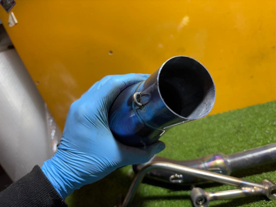 フォルツァ　MF08 マフラー