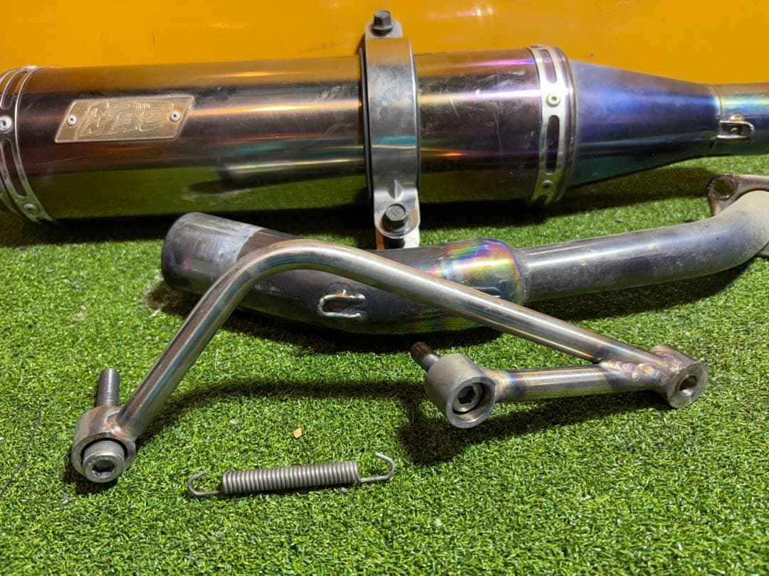 フォルツァ　MF08 マフラー