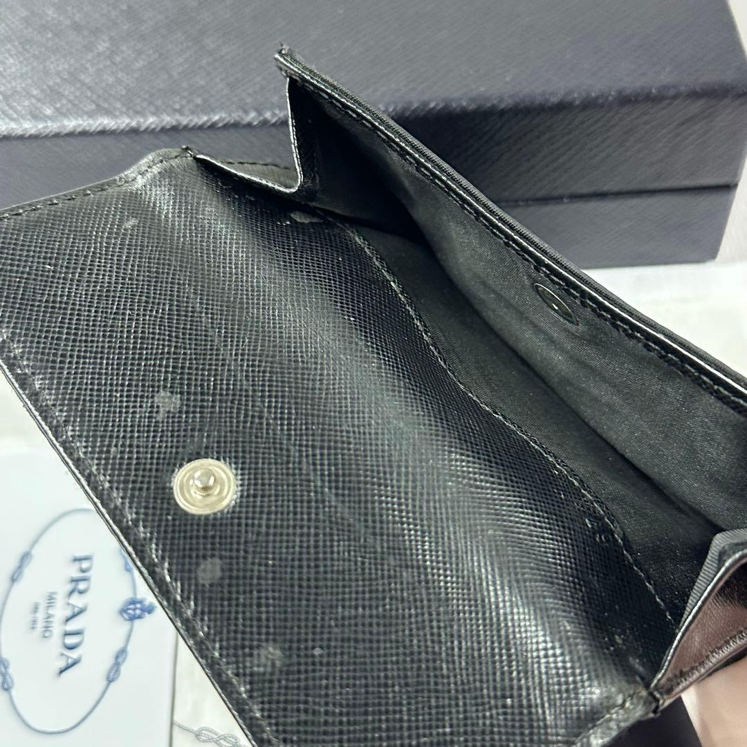 新品同様‼️ プラダ　PRADA 財布　折り財布　ナイロン　三角ロゴ　コンパクト