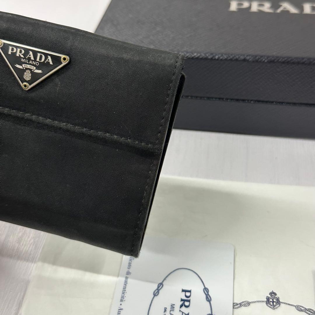新品同様‼️ プラダ　PRADA 財布　折り財布　ナイロン　三角ロゴ　コンパクト