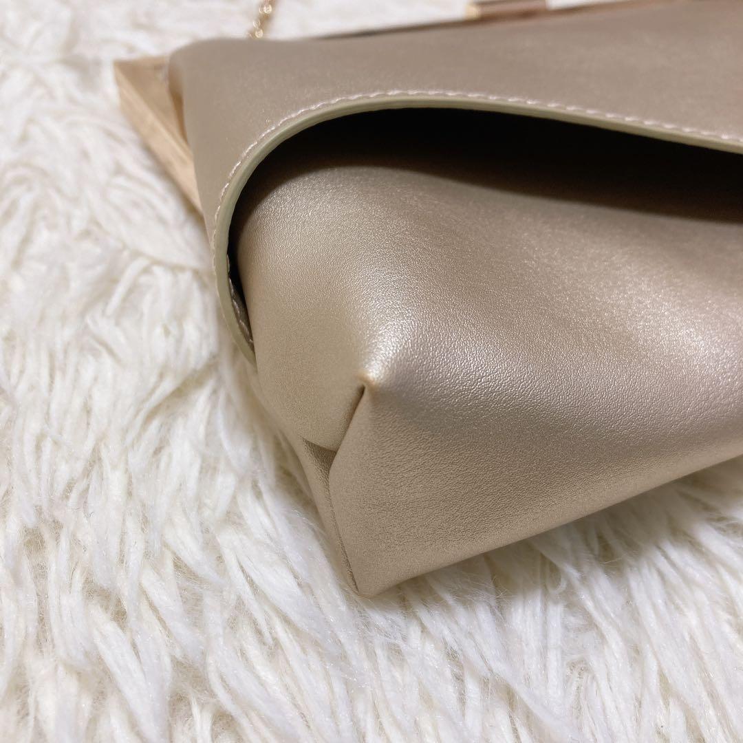 極美品✨AIMER ゴールド フレアタッククラッチバッグ ショルダー 2way