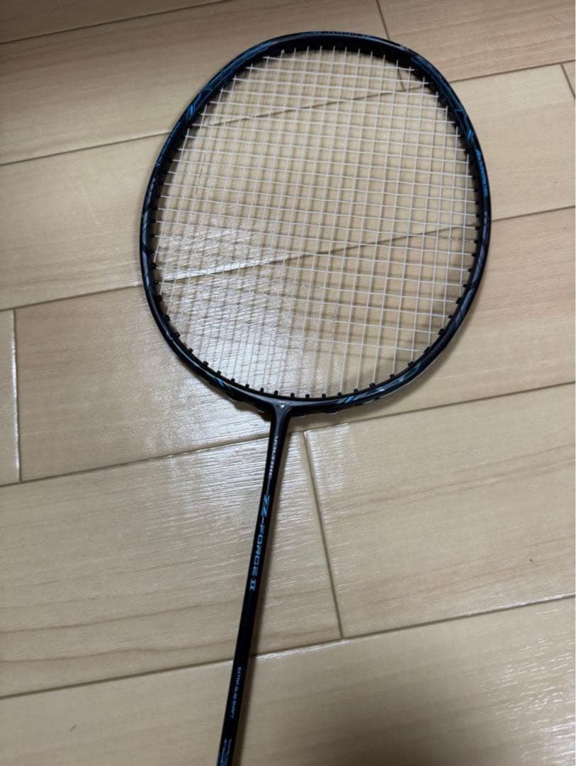 YONEX ボルトリック Zフォース2 4u5