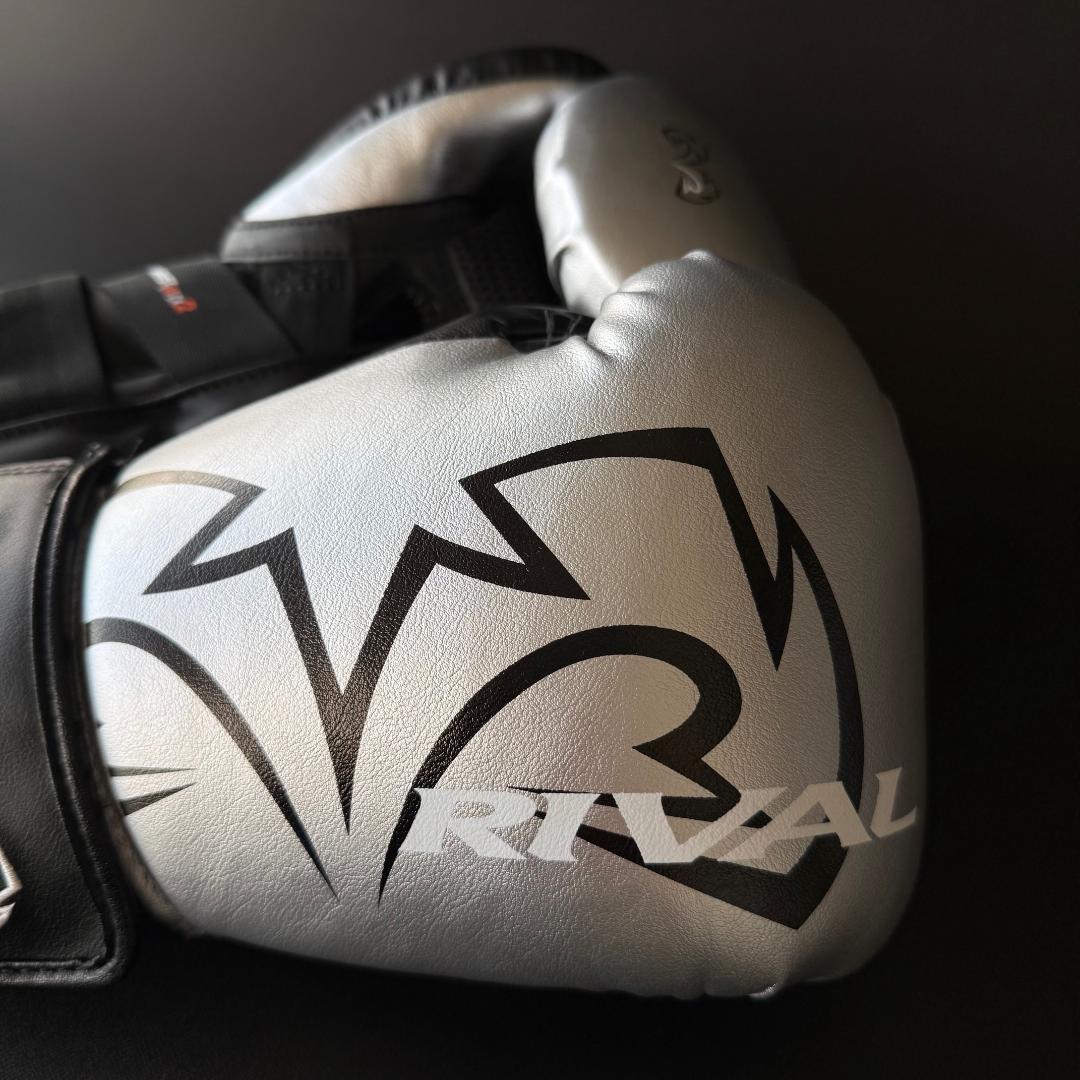 【専用】RIVAL ライバル RS11V スパーリンググローブ Mサイズ14oz