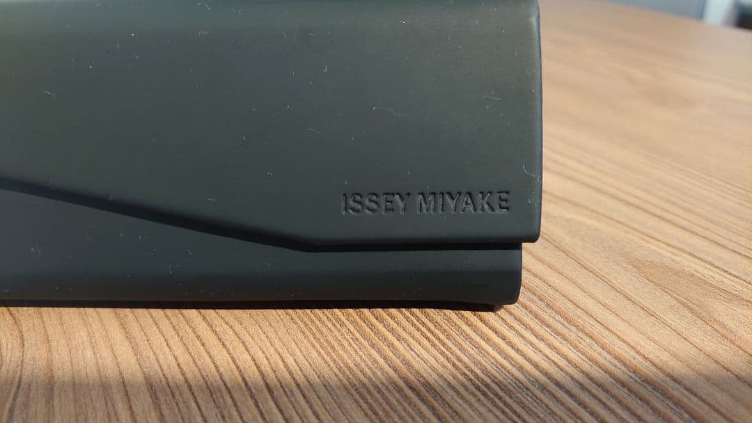 金子眼鏡 ISSEY MIYAKE イッセイミヤケ デザイン コラボモデル