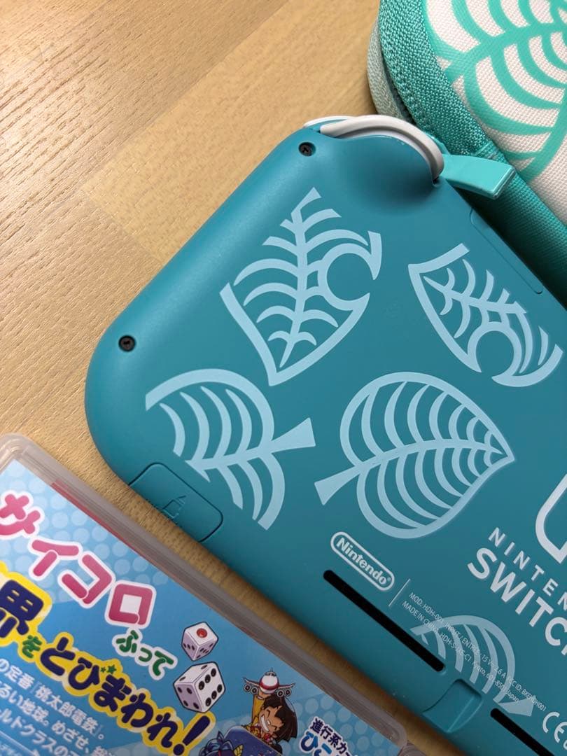 Nintendo Switch Light ケース、あつ森、もも鉄ソフト付き