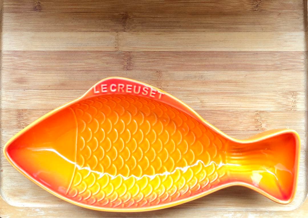 ルクルーゼ　フィッシュ　クリスマス　魚パイ　オーブン　ココット　蓋　おせち　正月