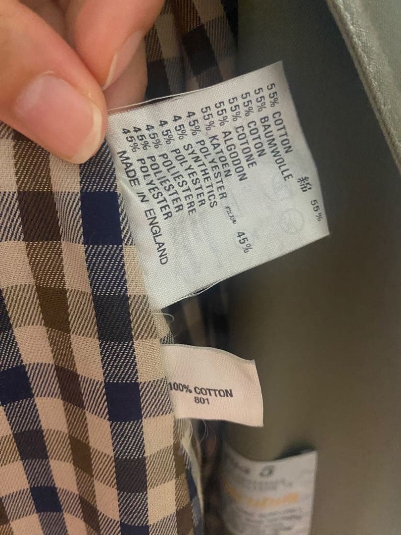 Aquascutum トレンチコート