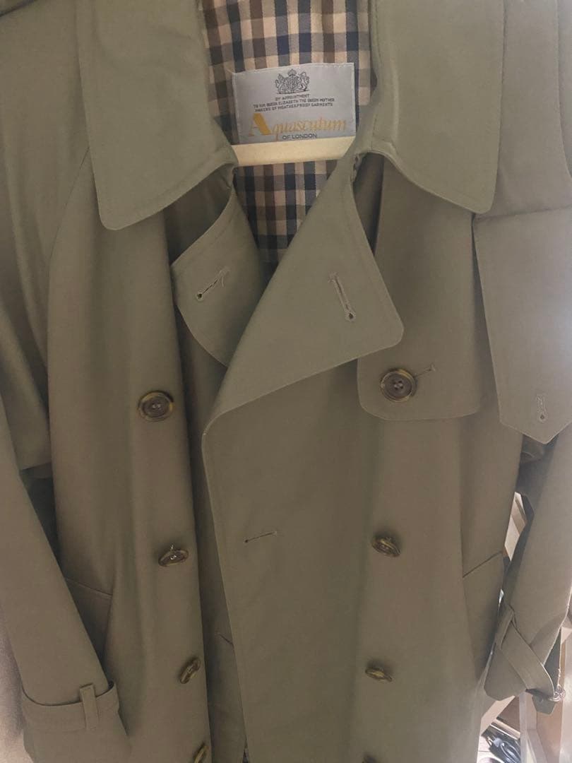 Aquascutum トレンチコート