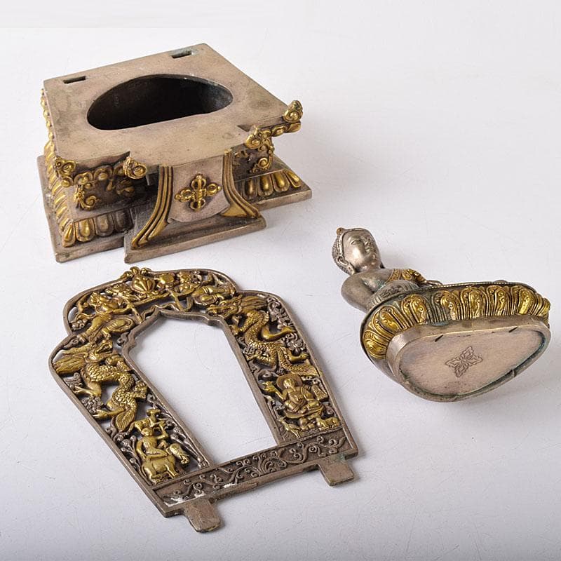 仏教美術　古銅塗金　チベット仏　仏像　置物　V　7815