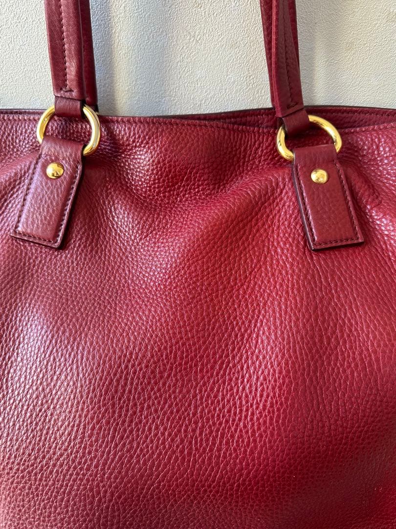 PRADA レザー 赤 トートバッグ