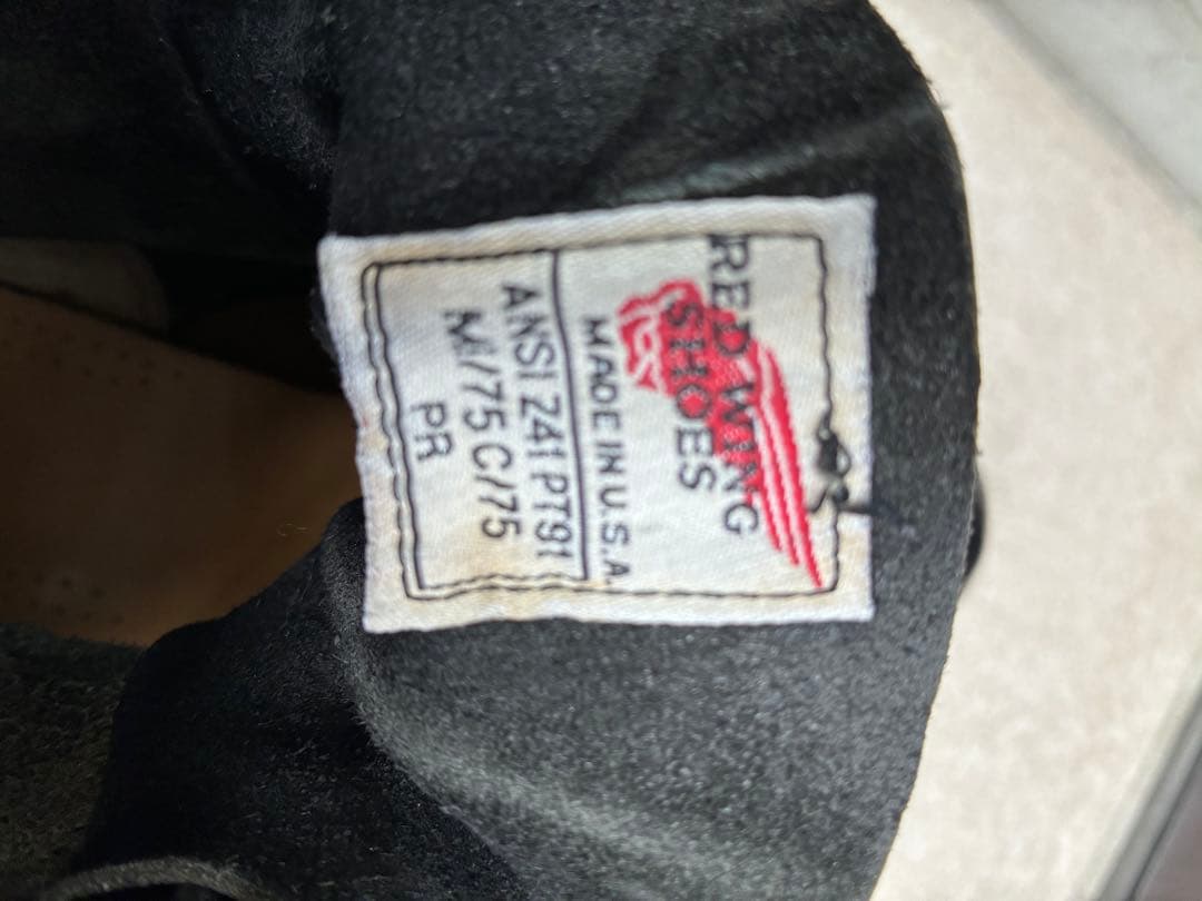 Redwingファイアーマンブーツ　ジッパー付き　アイアントゥー