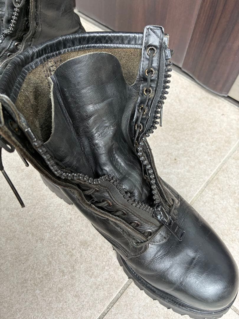 Redwingファイアーマンブーツ　ジッパー付き　アイアントゥー