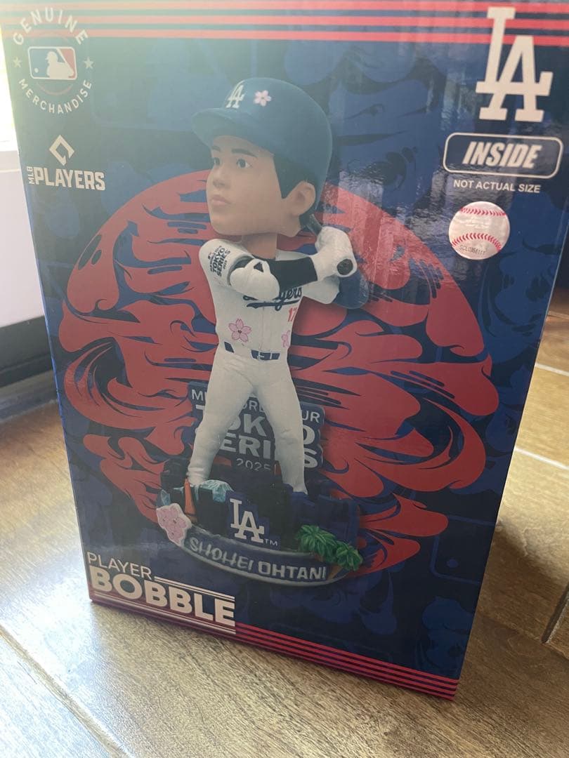 2個まとめて　大谷翔平9/10配布ボブルヘッドと東京シリーズ　村上隆デザイン