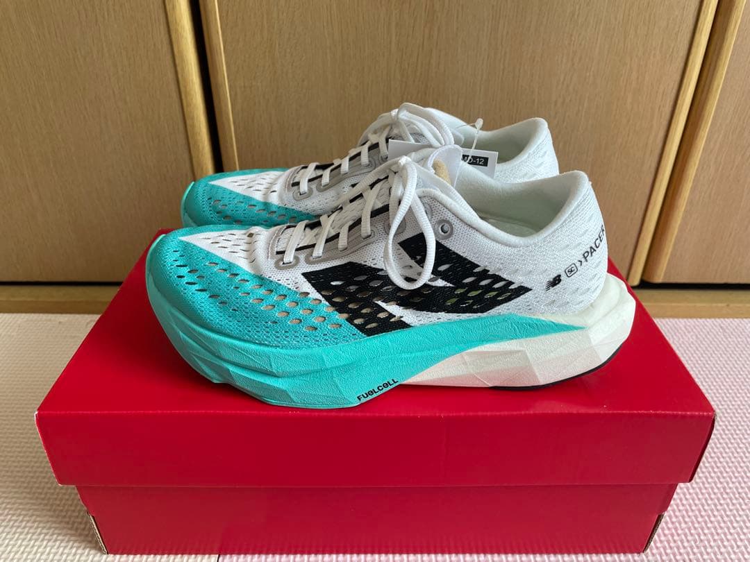 スパイク・シューズ New Balance FuelCell SuperComp Pacer v2