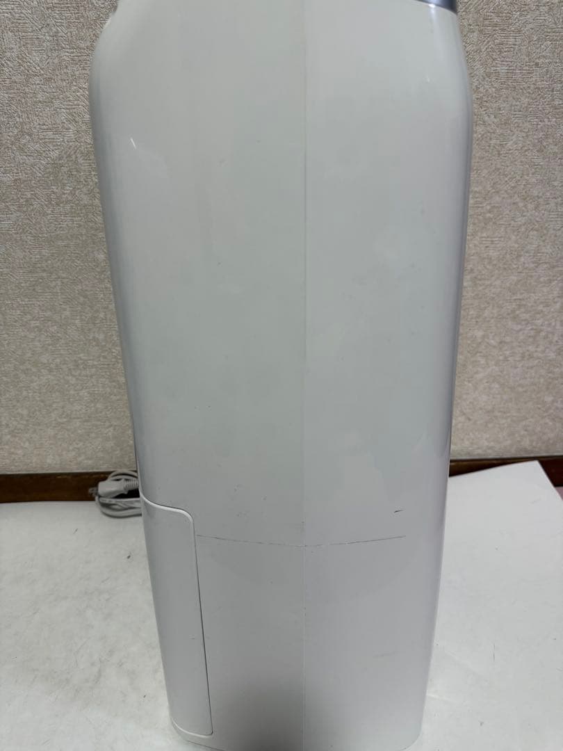 アイリスオーヤマ 除湿機 KJC-H140 衣類乾燥 16～33畳 01