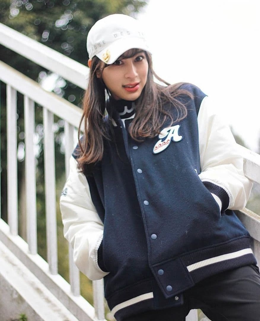 【美品】ACANTHUS x muta MARINE ムータマリン スタジャン